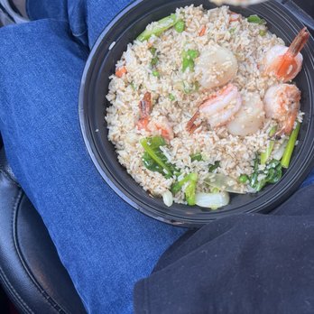 Mom Can Cook Castaic - Mom's fried rice - Thai Near Me - Castaic, California Mom Can Cook Castaic - Mom's fried rice - Thai Near Me - Castaic, California