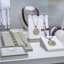 Helzberg Diamonds - Helzberg Diamonds