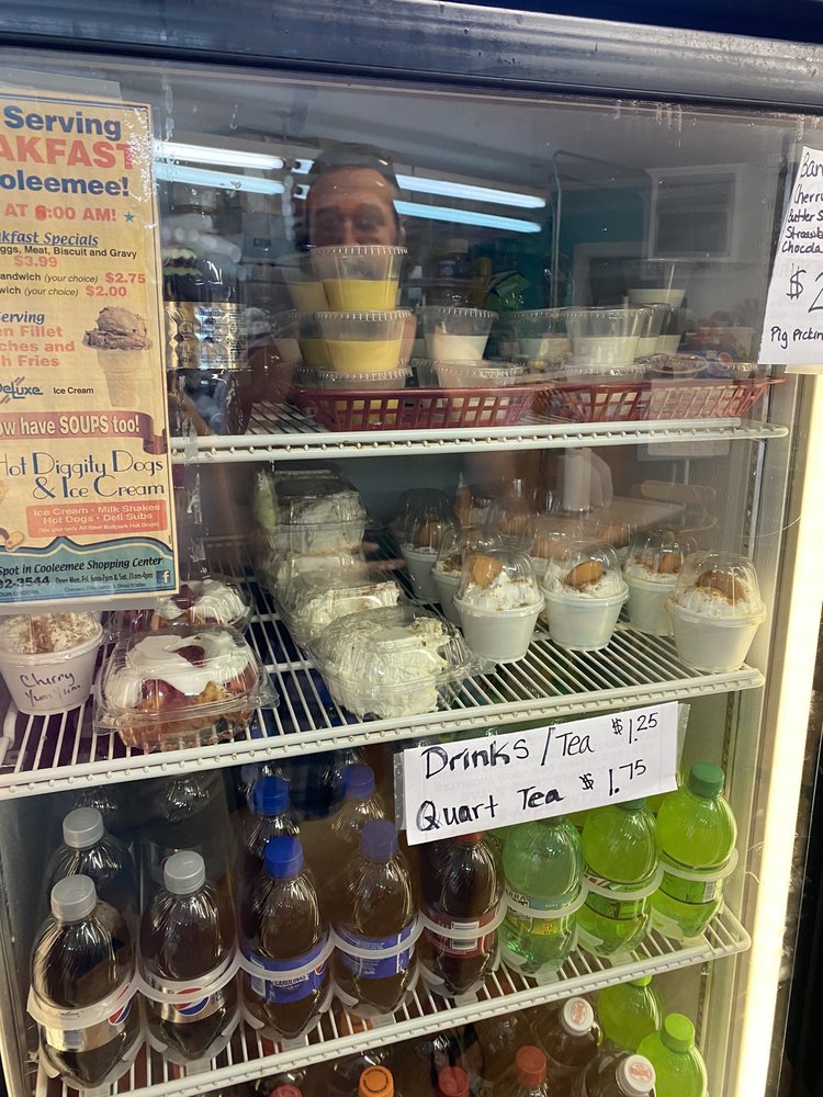 HOT DIGGITY DOGS AND ICE CREAM Updated September 2024 10 Photos