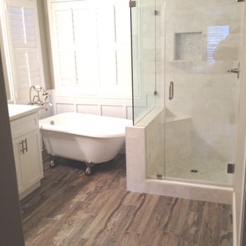 FAB Construction - Master Bath 1 - Windows Installation Near Me