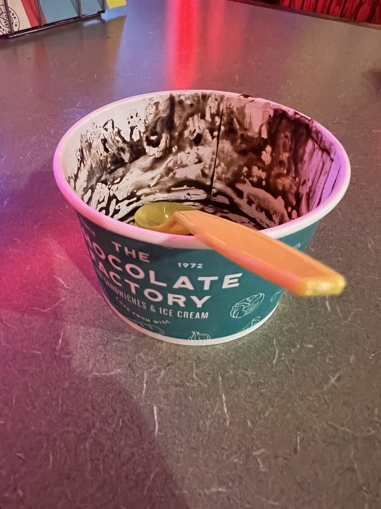 THE CHOCOLATE FACTORY Updated August 2024 59 Photos & 40 Reviews