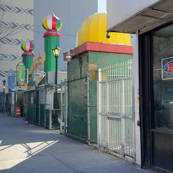 MALCOLM SHABAZZ HARLEM MARKET - Updated January 2026 - 75 Photos & 35