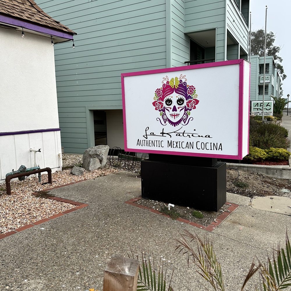 La Katrina - Look for this sign on the left side opposite the sea side. - Mexican Near Me - Morro Bay, California La Katrina - Look for this sign on the left side opposite the sea side. - Mexican Near Me - Morro Bay, California