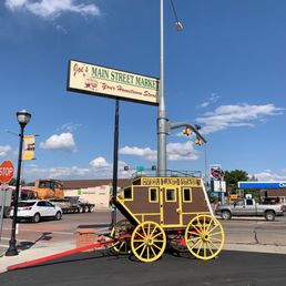 a horse drawn carriage a horse drawn carriage