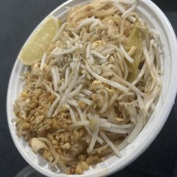 Chicken Pad Thai Chicken Pad Thai