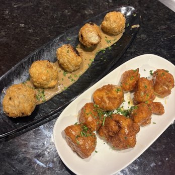 Sullivan's Steakhouse - BEEF WELLINGTON BITES SWEET & SPICY CAULIFLOWER - Steakhouses Near Me - Detroit, Michigan