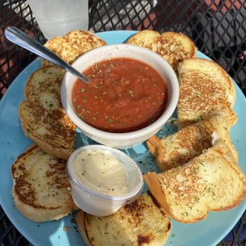 Beechmoor Restaurant & Lounge - Garlic Bread - Lounges Near Me - Stone Lake, Wisconsin