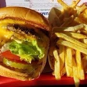 In-N-Out Burger - Burgers Near Me - Compton, California
