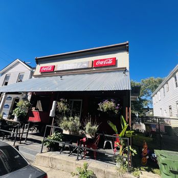 Chucks Trading Post - Outside - Breakfast & Brunch Near Me - Baltimore, Maryland