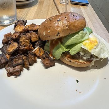 True Food Kitchen - Peruvian Grass-Fed Burger with Sweet Potato Hash - New American Near Me - Austin, Texas True Food Kitchen - Peruvian Grass-Fed Burger with Sweet Potato Hash - New American Near Me - Austin, Texas