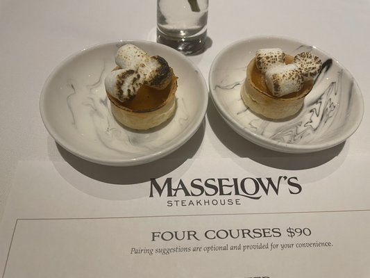 Masselow’s Steakhouse by null