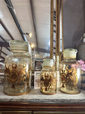 Original Round Top Antiques Fair by null
