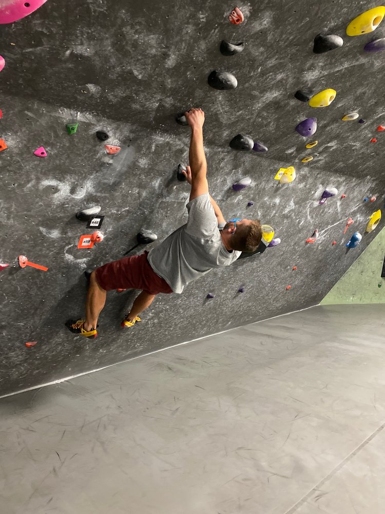 BLACK ROCK BOULDERING GYM 12 Photos & 24 Reviews Rock Climbing 10436 North 32nd St