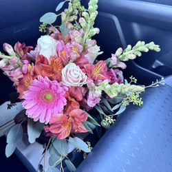 Gonsalves-Fasso Flowers