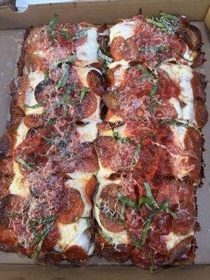 Detroit Square Pizza by null