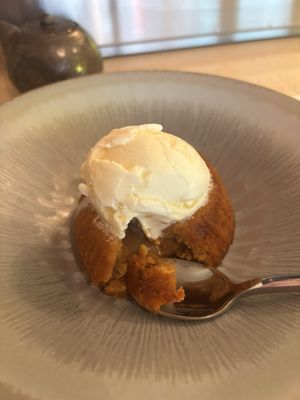 Kuromon Sushi by null