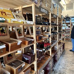 Fogue & Bates Cigar Warehouse