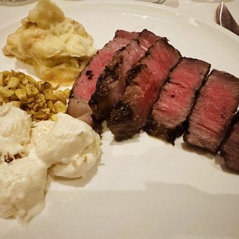 El Gaucho Vancouver - Table side sliced Rib eye - Steakhouses Near Me - Vancouver, Washington