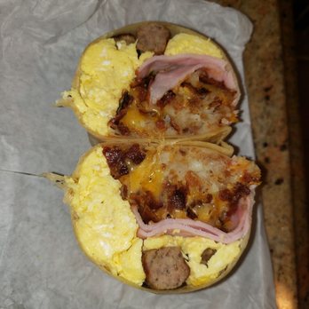 Burger Basket - Combo burrito - Burgers Near Me - Corona, California Burger Basket - Combo burrito - Burgers Near Me - Corona, California