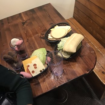 Kohl Children's Museum - Pretend sandwiches - Children's Museums Near Me - Glenview, Illinois