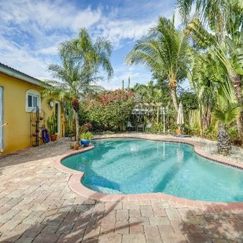 Guardian Pools - Keeping the pool clean. Good stuff. - Pool Cleaners Near Me - Pembroke Pines, Florida Guardian Pools - Keeping the pool clean. Good stuff. - Pool Cleaners Near Me - Pembroke Pines, Florida