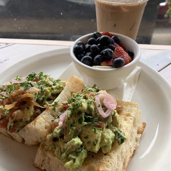 Dandelion Cafe - Coffee & Tea Near Me - Bellaire, Texas
