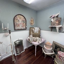 Vintage Garden - Excellent. Everything. every little thing.