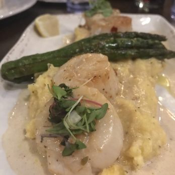 412 Public House - Scallops...so good! - Gastropubs Near Me - Cullman, Alabama