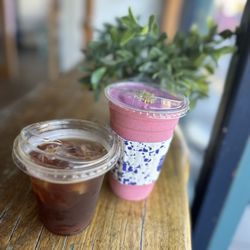 Backyard Bowls - Dune cold brew and Beauty Smoothie with pea protein.