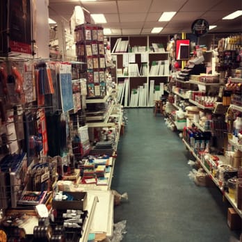 Lucas Creativ - Arts & Crafts Near Me - Antwerp, VAN