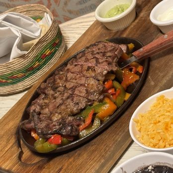 Milagros - Fajitas Steak - New Mexican Cuisine Near Me - Parsippany-Troy Hills, New Jersey Milagros - Fajitas Steak - New Mexican Cuisine Near Me - Parsippany-Troy Hills, New Jersey
