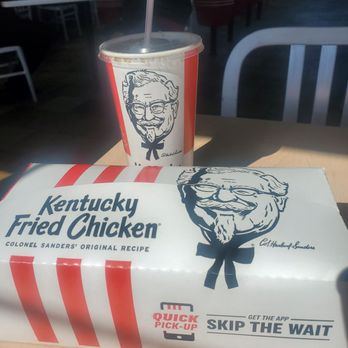 KFC - Fast Food Near Me - Hoffman Estates, Illinois KFC - Fast Food Near Me - Hoffman Estates, Illinois