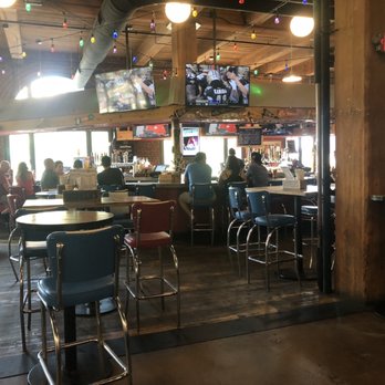 Tin Roof - Bars Near Me - St. Louis, Missouri