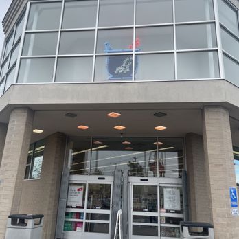 Walgreens - the front entrance of the store - Drugstores Near Me - Columbus, Ohio Walgreens - the front entrance of the store - Drugstores Near Me - Columbus, Ohio