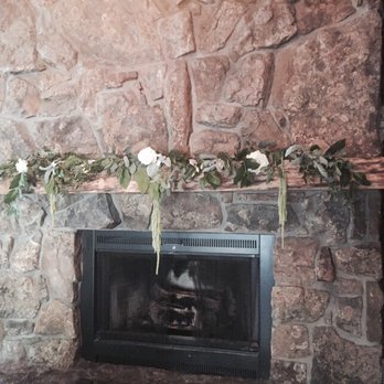 The Enchanted Florist - Beautiful fireplace mantle - Florists Near Me - Estes Park, Colorado The Enchanted Florist - Beautiful fireplace mantle - Florists Near Me - Estes Park, Colorado