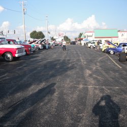 Johnny K's - Cruise Nights!