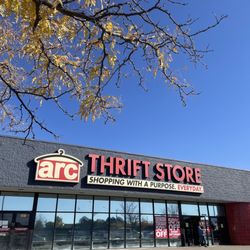 Arc Thrift Store - Storefront and signage