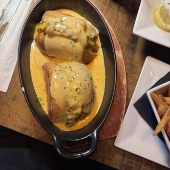 Babylon Social - Cheese dream burger skillet special - Pop-Up Restaurants Near Me - Babylon, New York