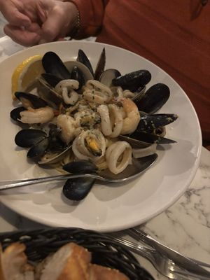 La Familia Restaurant by null