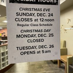 LA Fitness - Holiday hours.