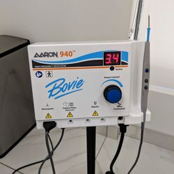 Clini-Derma - Laser esthétique