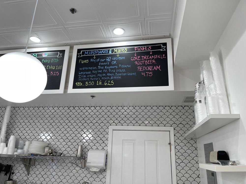 SUGAR TREE SWEET SHOP - 24 Photos - 9444 Norton Commons Blvd, Prospect