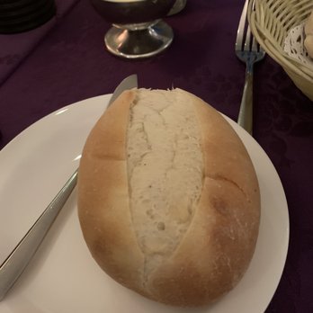 Bumpkins Restaurant - Bread - French Near Me - Toronto, Ontario