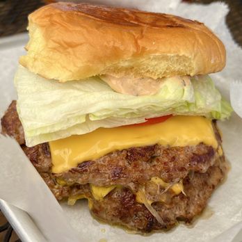 Jumbo's Win Win - Double Okie Onion Smash Burger - Burgers Near Me - Philo, California