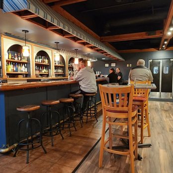 Baia Della Italian Kitchen - Subdued interior in the bar. - Italian Near Me - Baxter, Minnesota