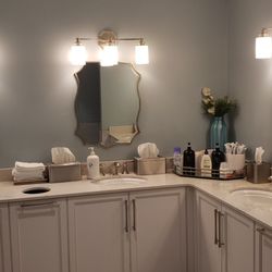 Oceanside Country Club - Woman's Locker room