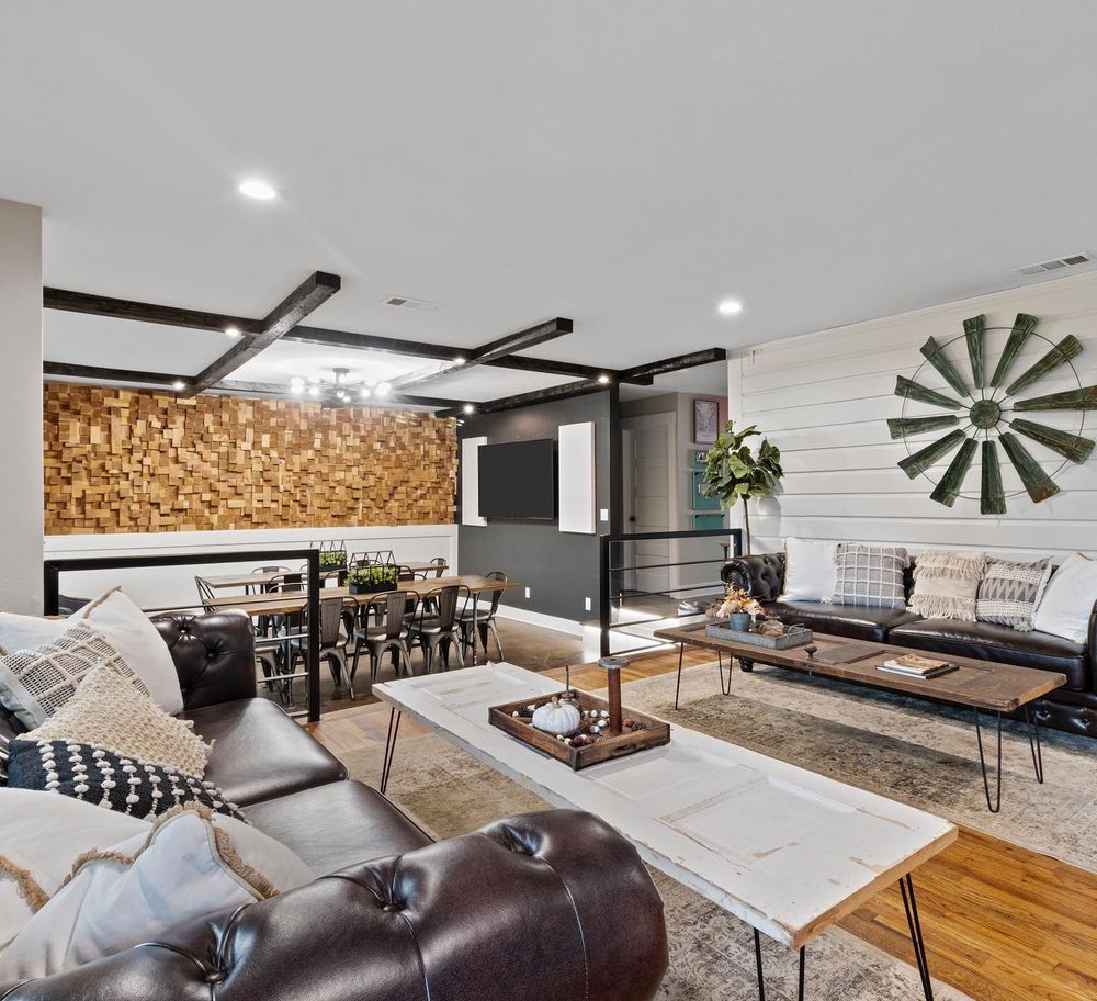 Slide of Moore Roofing and Construction