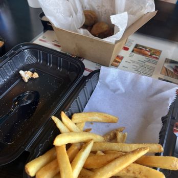 Grilliez - Fires & pickle chips - Pizza Near Me - Selbyville, Delaware Grilliez - Fires & pickle chips - Pizza Near Me - Selbyville, Delaware