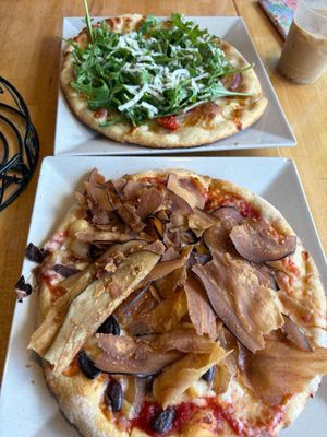 Pete's New Haven Style Apizza by null