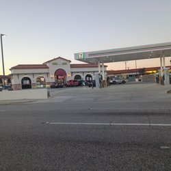 7-Eleven - Outside view from madrona and Torrance